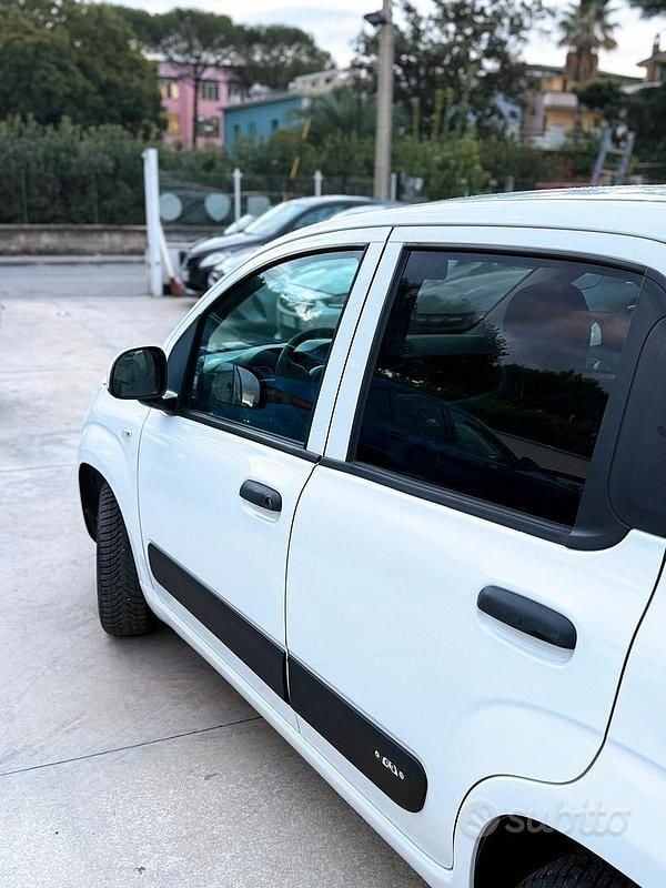 Usata Fiat Panda Lounge 69 CV (50 kW) 2019 Utilitaria