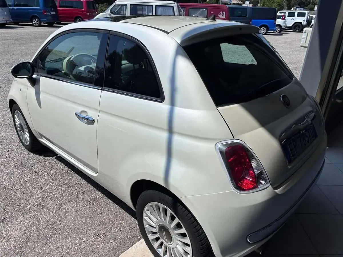 Usata Fiat 500 Lounge 69 CV (50 kW) 2013 Bianco Utilitaria