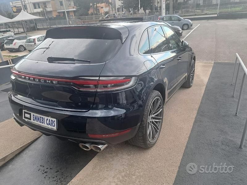 Usata Porsche Macan 245 CV (180 kW) 2021 Blu SUV