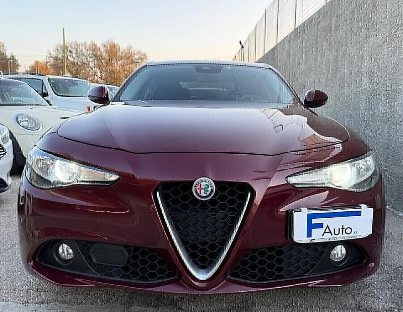 Brugt Alfa Romeo Giulia Super 150 HK (110 kW) 2016 Rød Sedan
