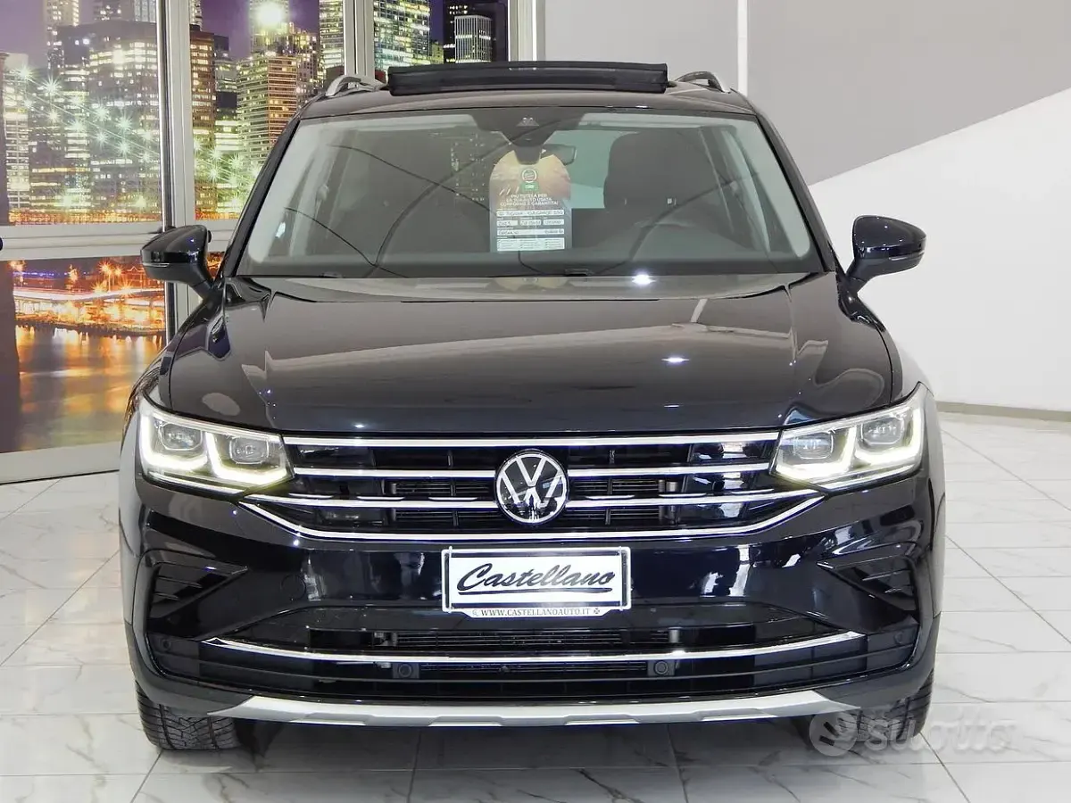Usata VW Tiguan Elegance 150 CV (110 kW) 2023 Nero SUV