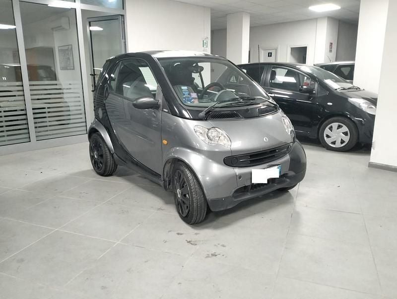 Giallo Usata 2006 Smart ForTwo Cabrio Cabrio | 2500 € (Super prezzo) - Immagine 1/4