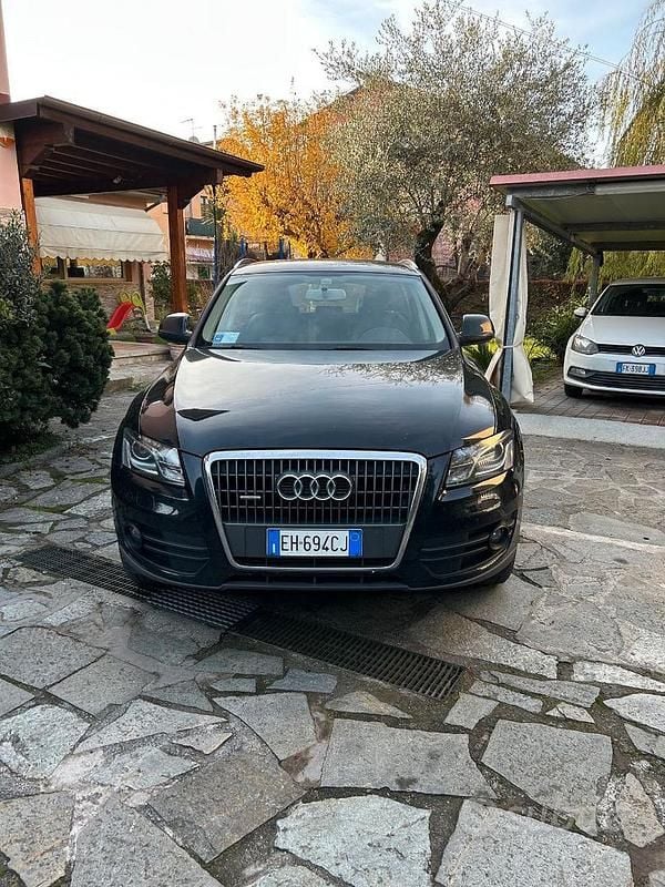 Nero Usata 2010 Audi Q5 Advanced SUV | 12.500 € (Buon prezzo) - Immagine 1/4