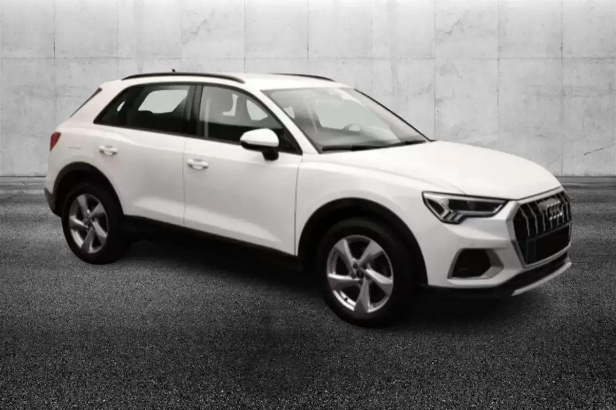Usata Audi Q3 Advanced 150 CV (110 kW) 2022 Bianco SUV