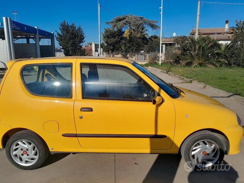 Usata Fiat Seicento 2000 Giallo Utilitaria