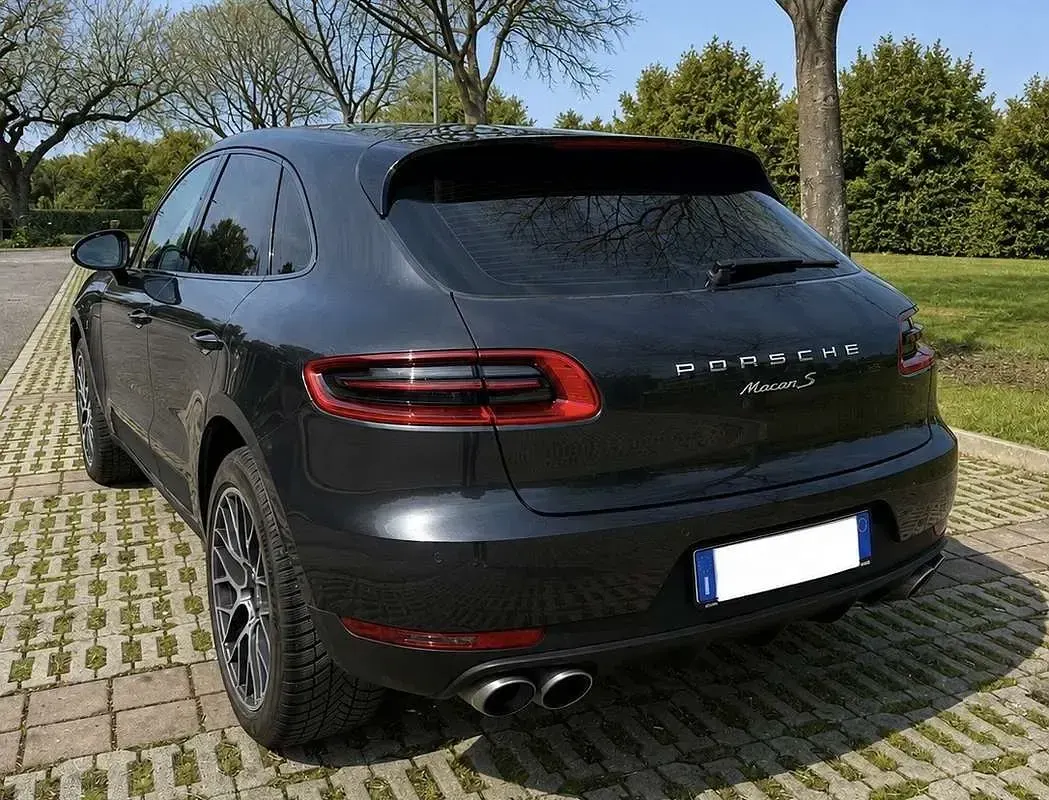 Usata Porsche Macan 250 CV (183 kW) 2017 Grigio SUV