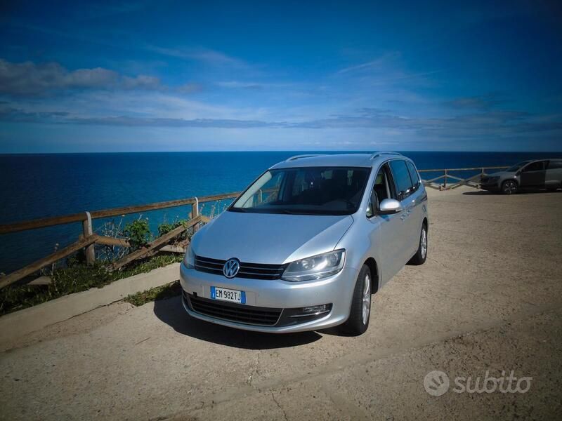 Grigio Usata 2012 VW Sharan Monovolume | 6600 € (Ottimo prezzo) - Immagine 1/4