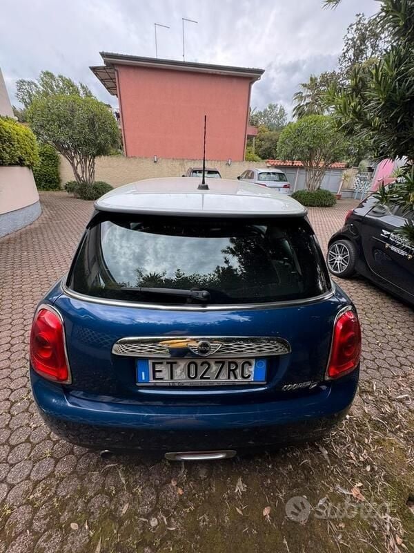 Usata Mini Cooper D 2014 Blu Utilitaria