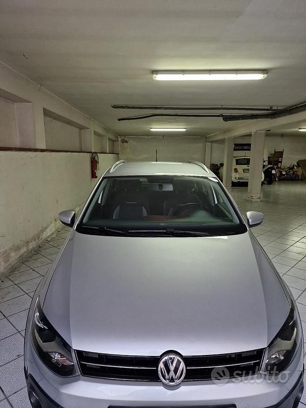 Occasion VW Polo Cross 90 ch (66 kW) 2015 Gris Citadine
