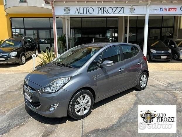Usata Hyundai ix20 125 CV (91 kW) 2013 Grigio Utilitaria
