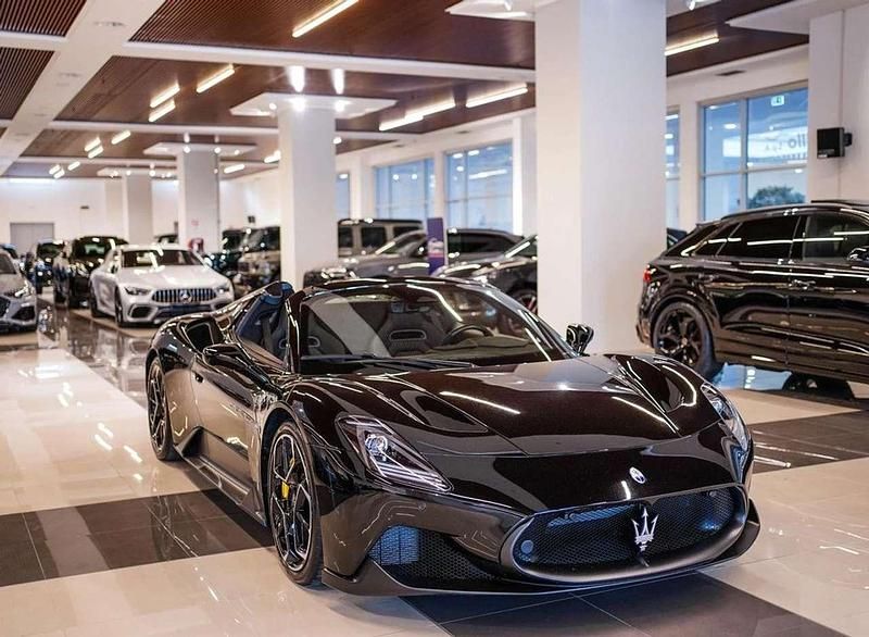 Nero Usata 2023 Maserati MC20 GT Cabrio | 229.900 € (Cara) - Immagine 1/4
