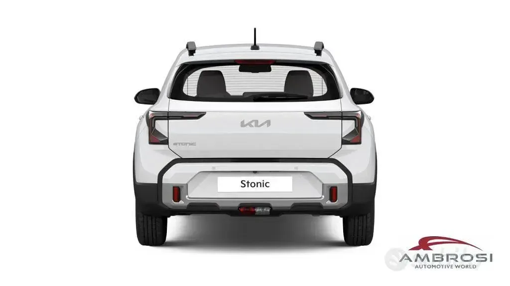 Nuova Kia Stonic Urban 116 CV (85 kW) 2026 Clear white SUV