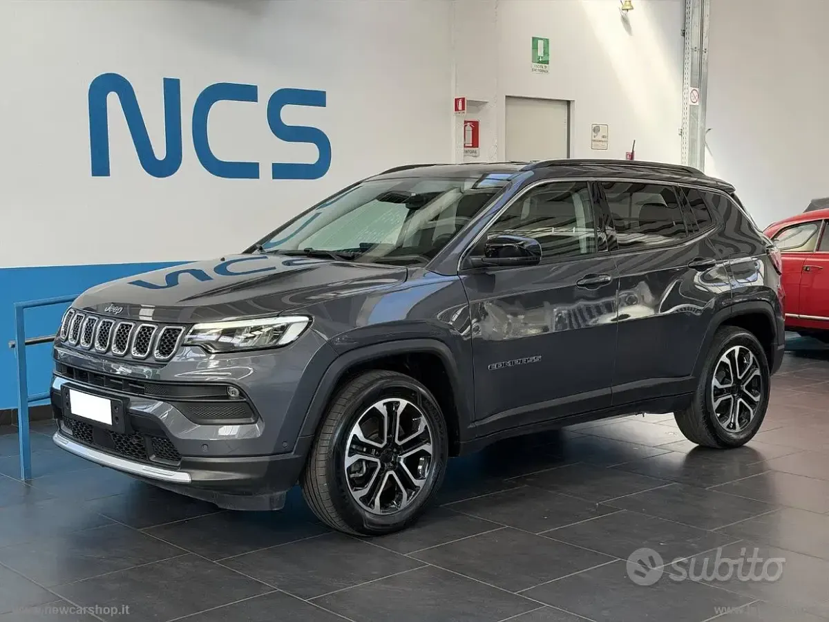 Usata Jeep Compass 131 CV (96 kW) 2022 Grigio SUV