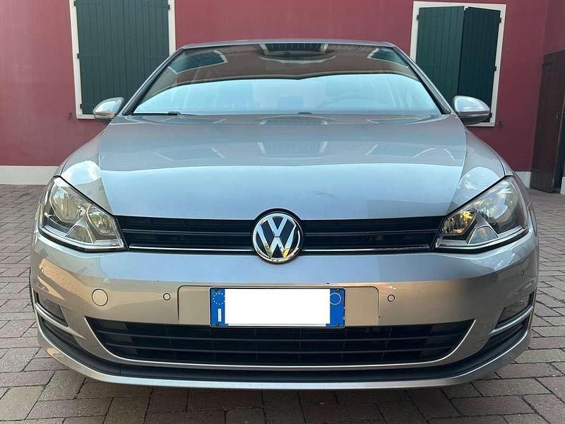 Usata VW Golf VII Trendline 90 CV (66 kW) 2016 Argento Berlina