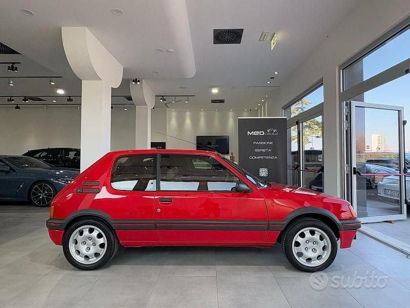 Rosso Usata 1987 Peugeot 205 GTi Tre volumi | 29.900 € - Immagine 1/4
