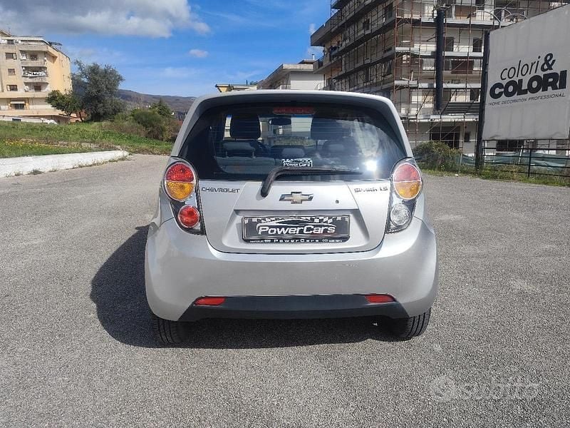 Usata Chevrolet Spark 68 CV (50 kW) 2011 Grigio Utilitaria