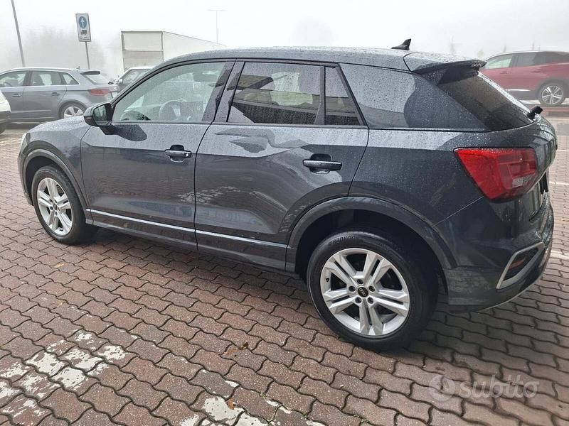 Usata Audi Q2 150 CV (110 kW) 2022 Grigio SUV