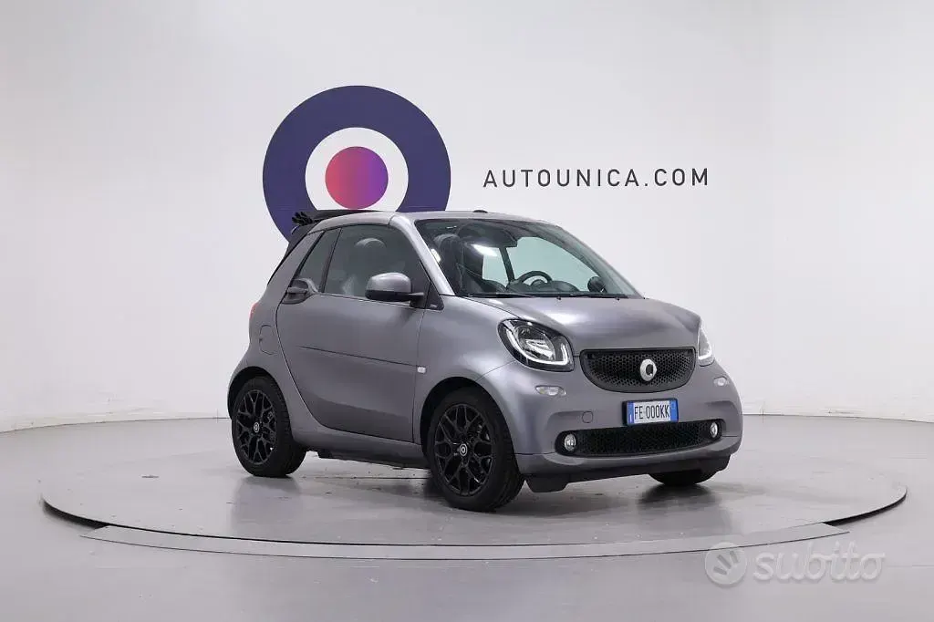 Usata Smart ForTwo Cabrio Passion 90 CV (66 kW) 2016 Grigio Cabrio