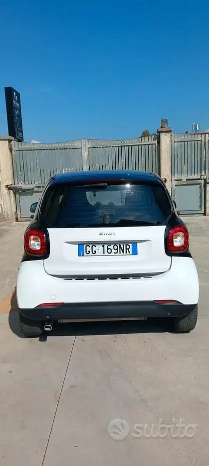 Usata Smart ForTwo Coupé Passion 71 CV (52 kW) 2015 Bianco Coupé