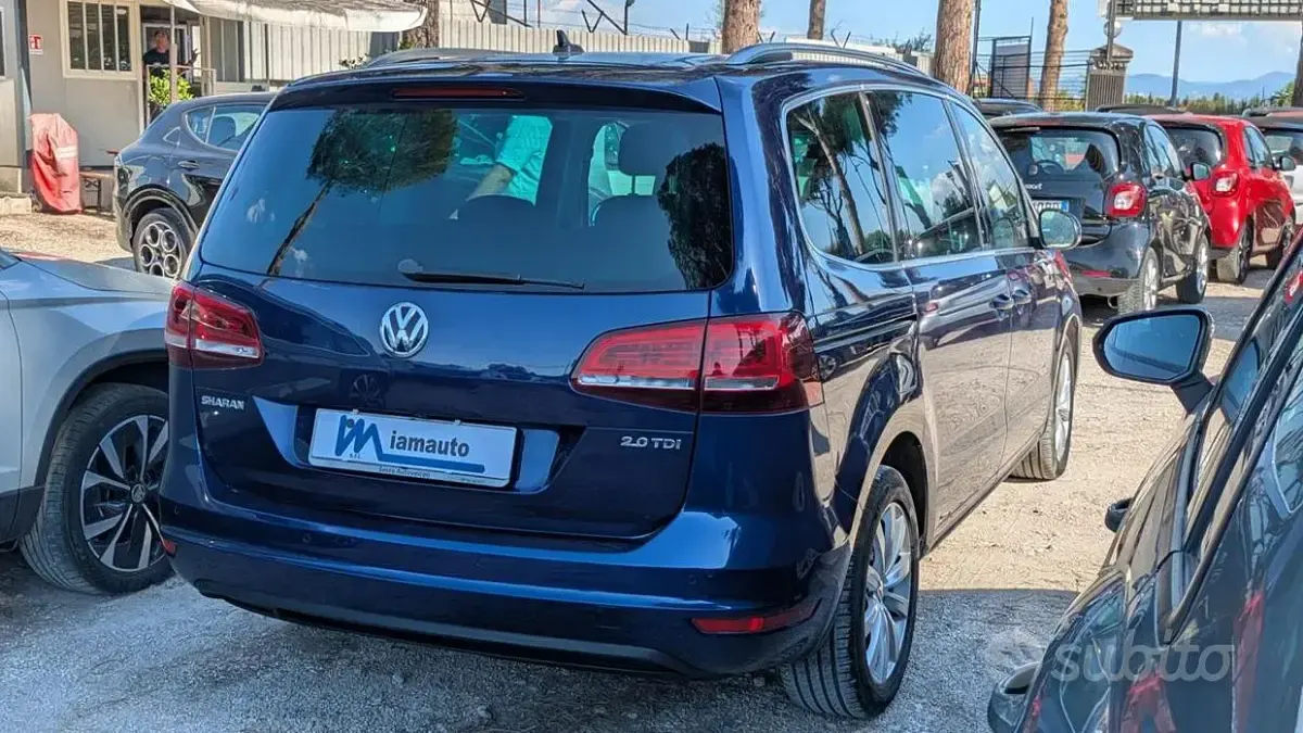 Usata VW Sharan 150 CV (110 kW) 2017 Bluazzurro Monovolume