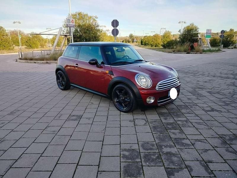 Usata Mini Cooper D Chili 109 CV (80 kW) 2008 Rosso Utilitaria
