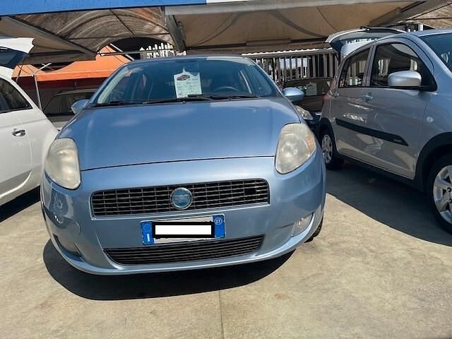 Usata Fiat Grande Punto 65 CV (47 kW) 2010 Blu Utilitaria