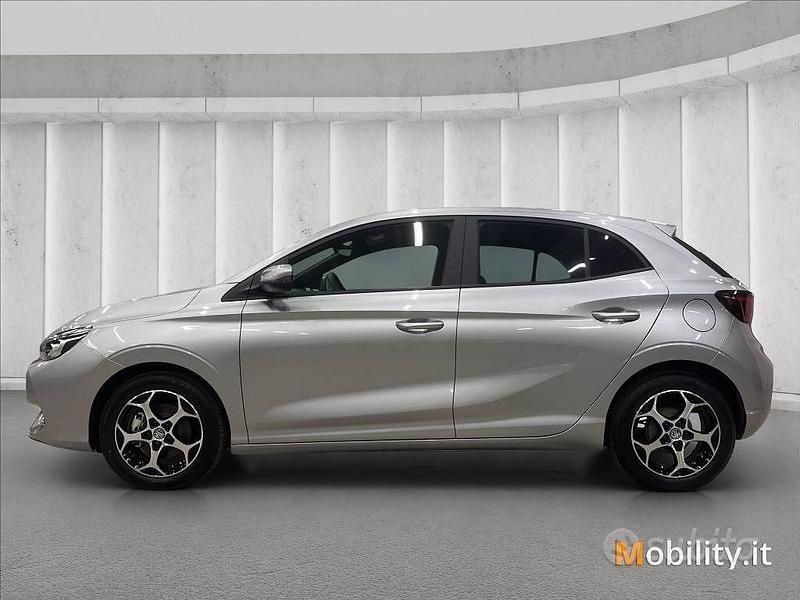 Nuova MG MG3 Comfort 102 CV (75 kW) 2025 Grigio Utilitaria