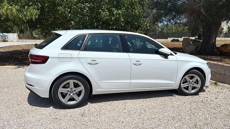 Usata Audi A3 Admired 116 CV (85 kW) 2019 Berlina