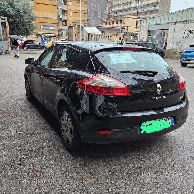 Usata Renault Mégane 110 CV (80 kW) 2012 Nero Berlina