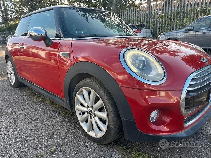 Usata Mini One D Business 115 CV (84 kW) 2015 Rosso Utilitaria