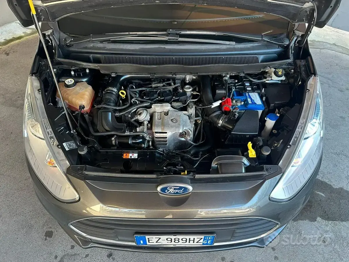 Usata Ford B-MAX Business Edition 100 CV (73 kW) 2015 Grigio Monovolume