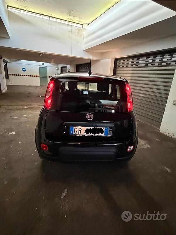 Usata Fiat Panda 69 CV (50 kW) 2024 Nero Utilitaria