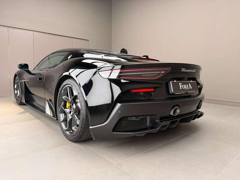 Usata Maserati MC20 630 CV (463 kW) 2023 Nero essenza Coupé