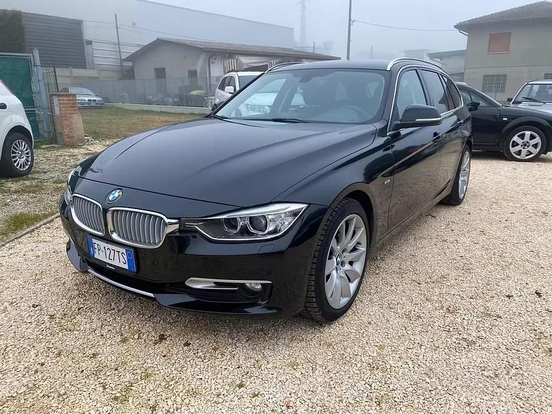 Usata BMW 318 Efficient Dynamics 143 CV (105 kW) 2014 Nero Station wagon