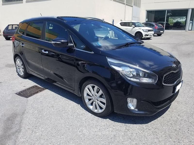 Usata Kia Carens 136 CV (100 kW) 2013 Nero Monovolume