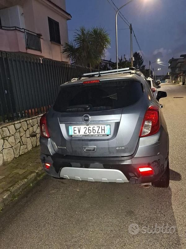 Usata Opel Mokka 140 CV (102 kW) 2014 Grigio SUV