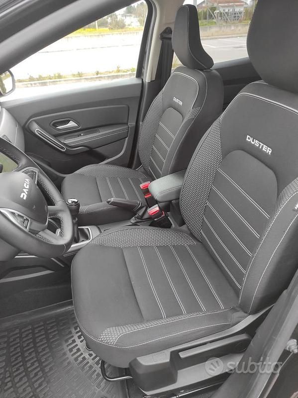 Usata Dacia Duster Journey 101 CV (74 kW) 2023 Nero Berlina
