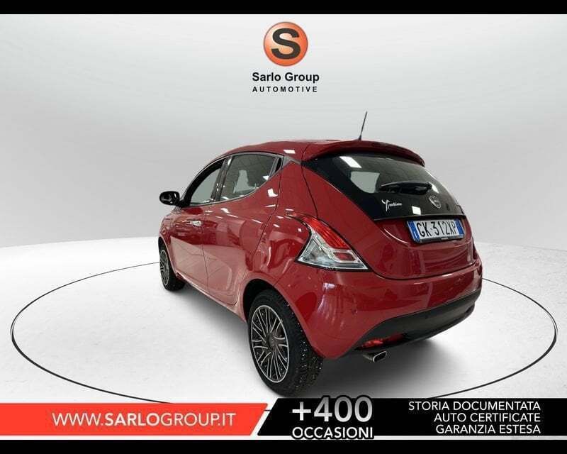 Usata Lancia Ypsilon Gold 69 CV (50 kW) 2022 Rosso Utilitaria
