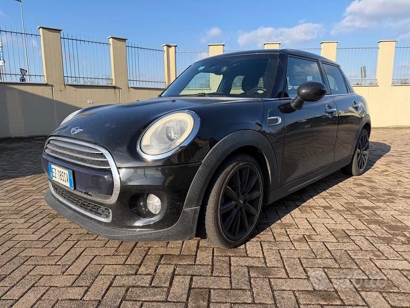 Usata Mini Cooper 2015 Nero Utilitaria