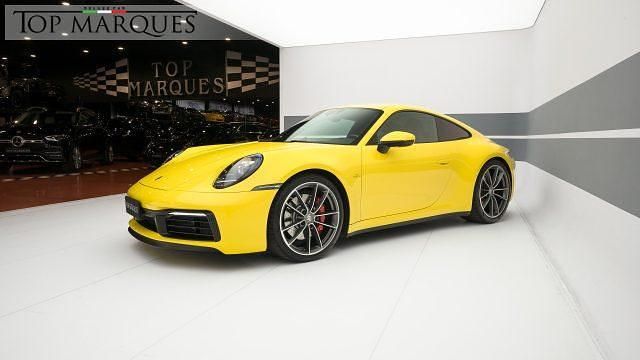 Usata Porsche 911 Carrera 4S 450 CV (330 kW) 2020 Giallo pastello Coupé