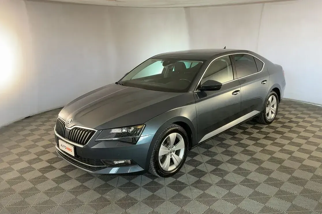 Usata Skoda Superb Executive 150 CV (110 kW) 2018 Berlina