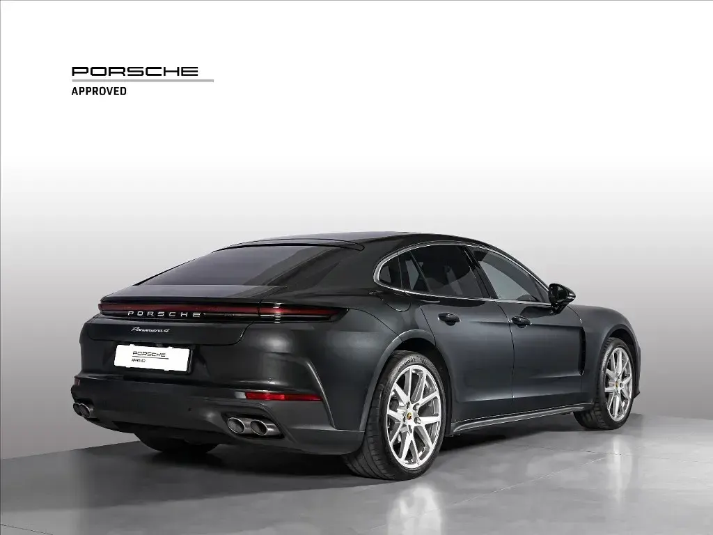 Usata Porsche Panamera 354 CV (260 kW) 2025 Grigio metallizzato Utilitaria