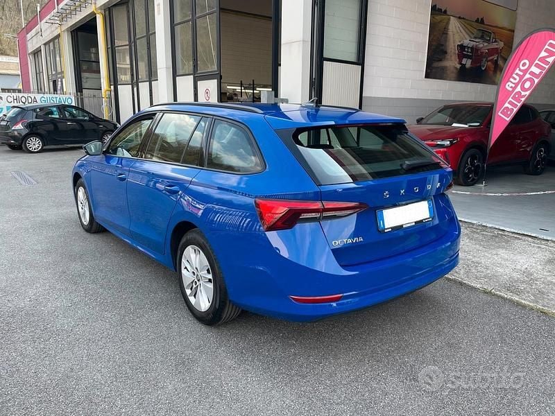 Usata Skoda Octavia Ambition 116 CV (85 kW) 2024 Blu Station wagon