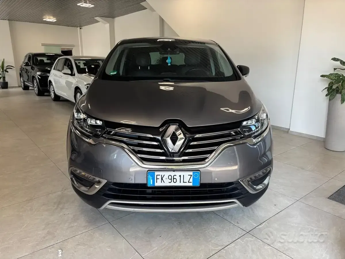Usata Renault Espace Initiale Paris 160 CV (117 kW) 2018 Grigio Monovolume