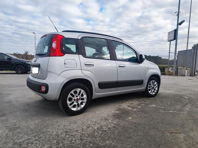 Usata Fiat Panda Lounge 95 CV (69 kW) 2019 Argento Utilitaria