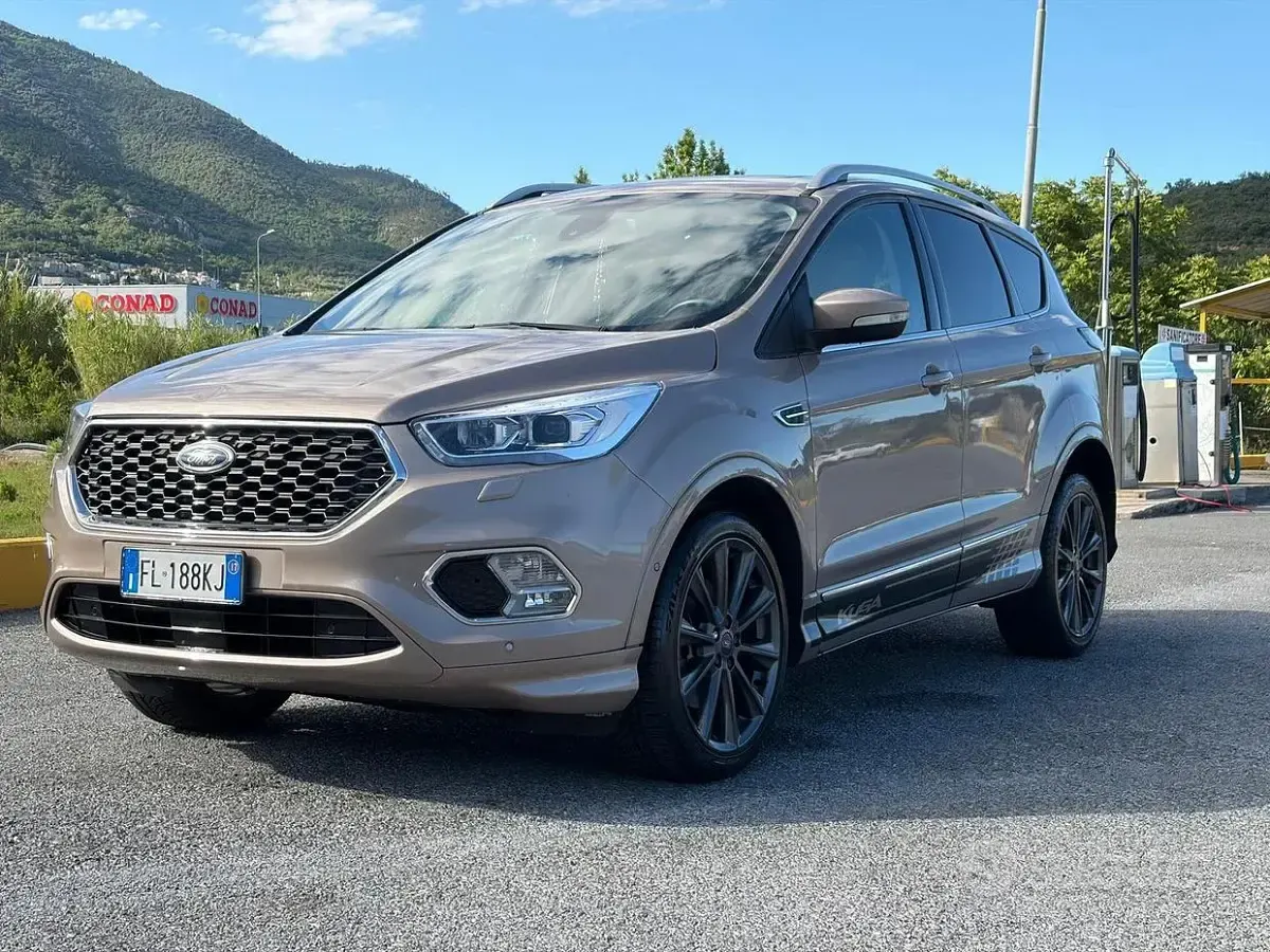 Usata Ford Kuga 150 CV (110 kW) 2017 SUV