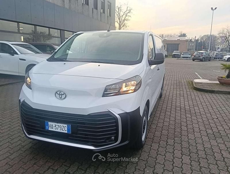 Nuova Toyota Proace 75 kW (102 CV) 2025 Bianco Monovolume