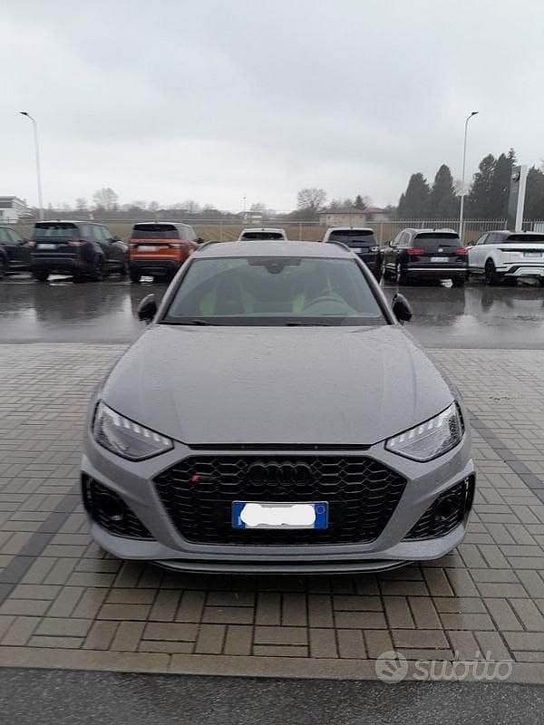 Usata Audi RS4 Exclusive 450 CV (330 kW) 2023 Grigio Station wagon