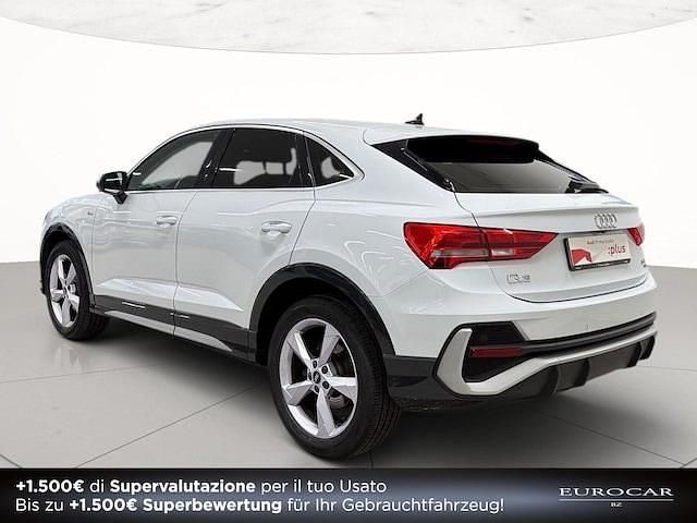 Usata Audi Q3 Sportback S-Line 150 CV (110 kW) 2022 Bianco ghiacciaio metallizzato SUV