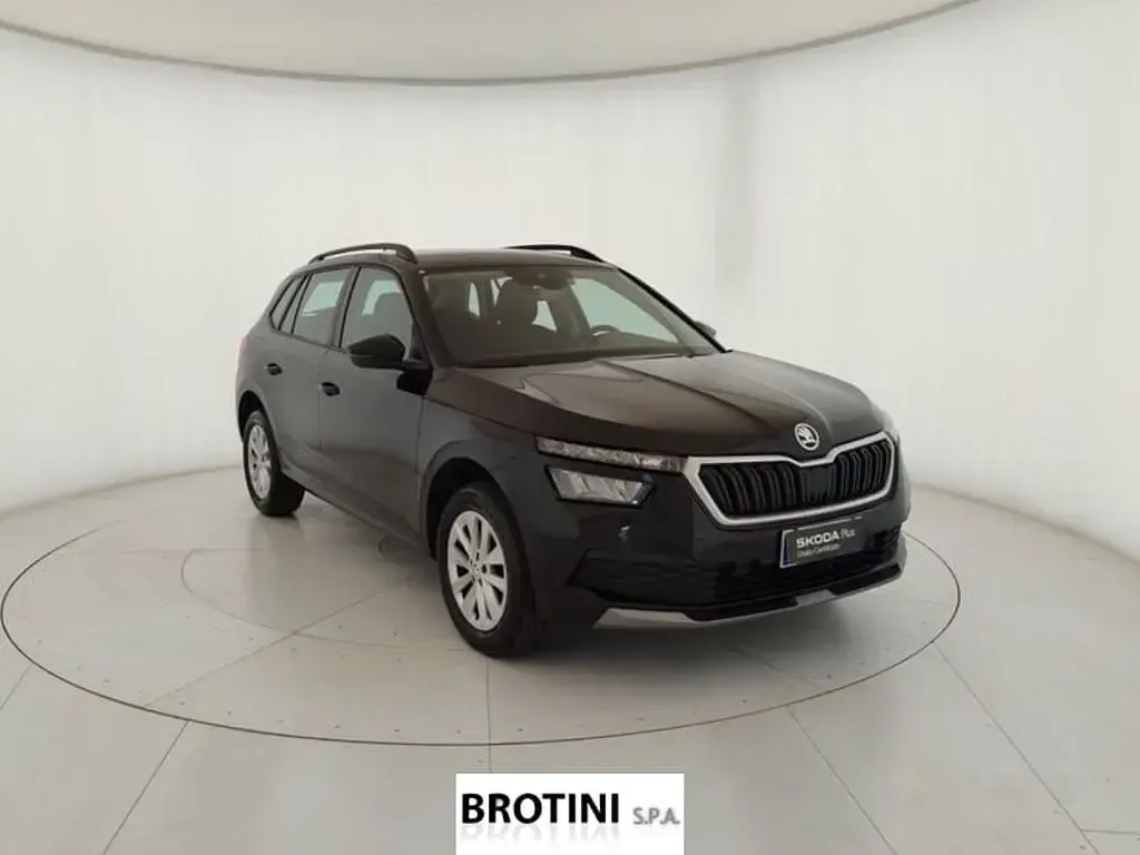 Usata Skoda Kamiq Ambition 110 CV (80 kW) 2023 Nero metallizzato SUV